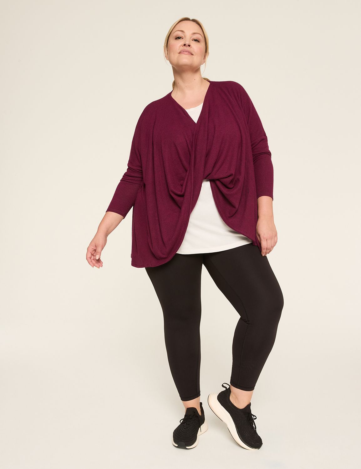 LIVI Long Sleeve Twist Front Soft S Product Image 3