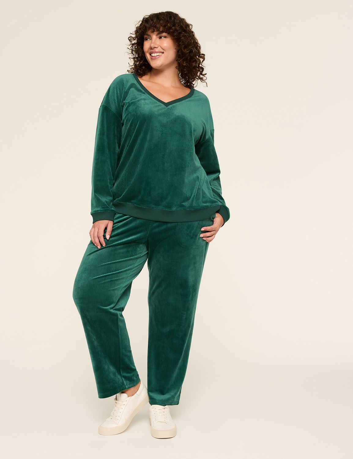 LIVI Long Sleeve Mid Vneck Ribbed V Product Image 3