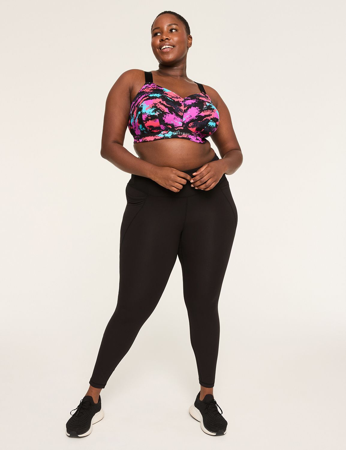 Cacique Active Totally Smooth Mediu Product Image 3