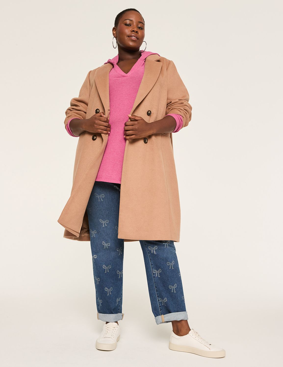 Long Sleeve V-Notch Curved Hem Hood Product Image 3