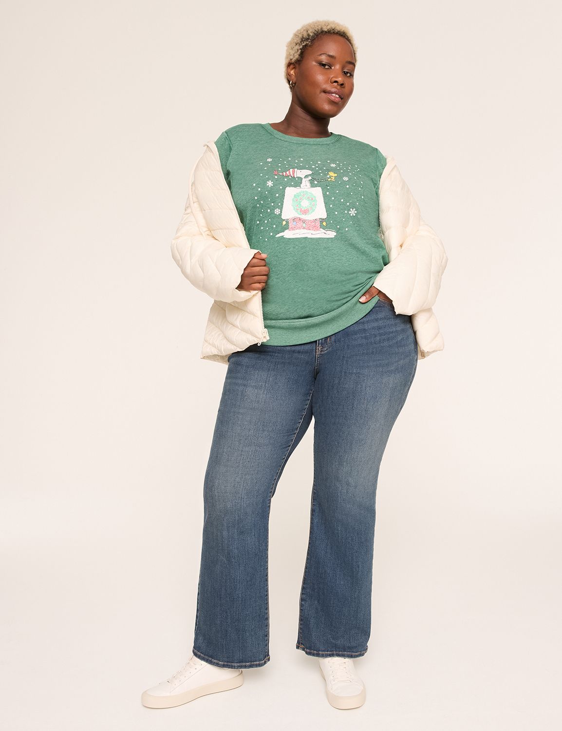 Long Sleeve Crew Neck Sweatshirt wi Product Image 3