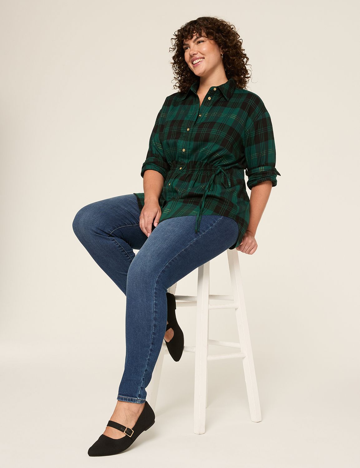 Relaxed Long Sleeve Button Down Wai Product Image 3