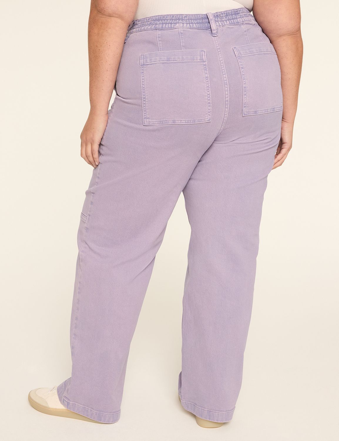 Relaxed Straight Fit High-Rise Jean