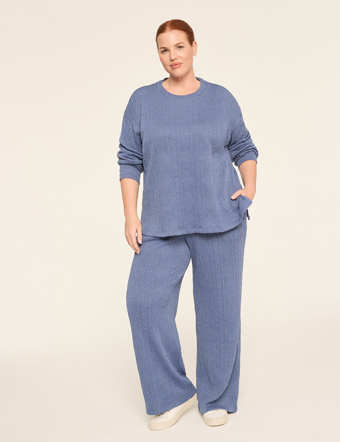 LIVI Long Sleeve Crew Neckline Cabl Product Image 3