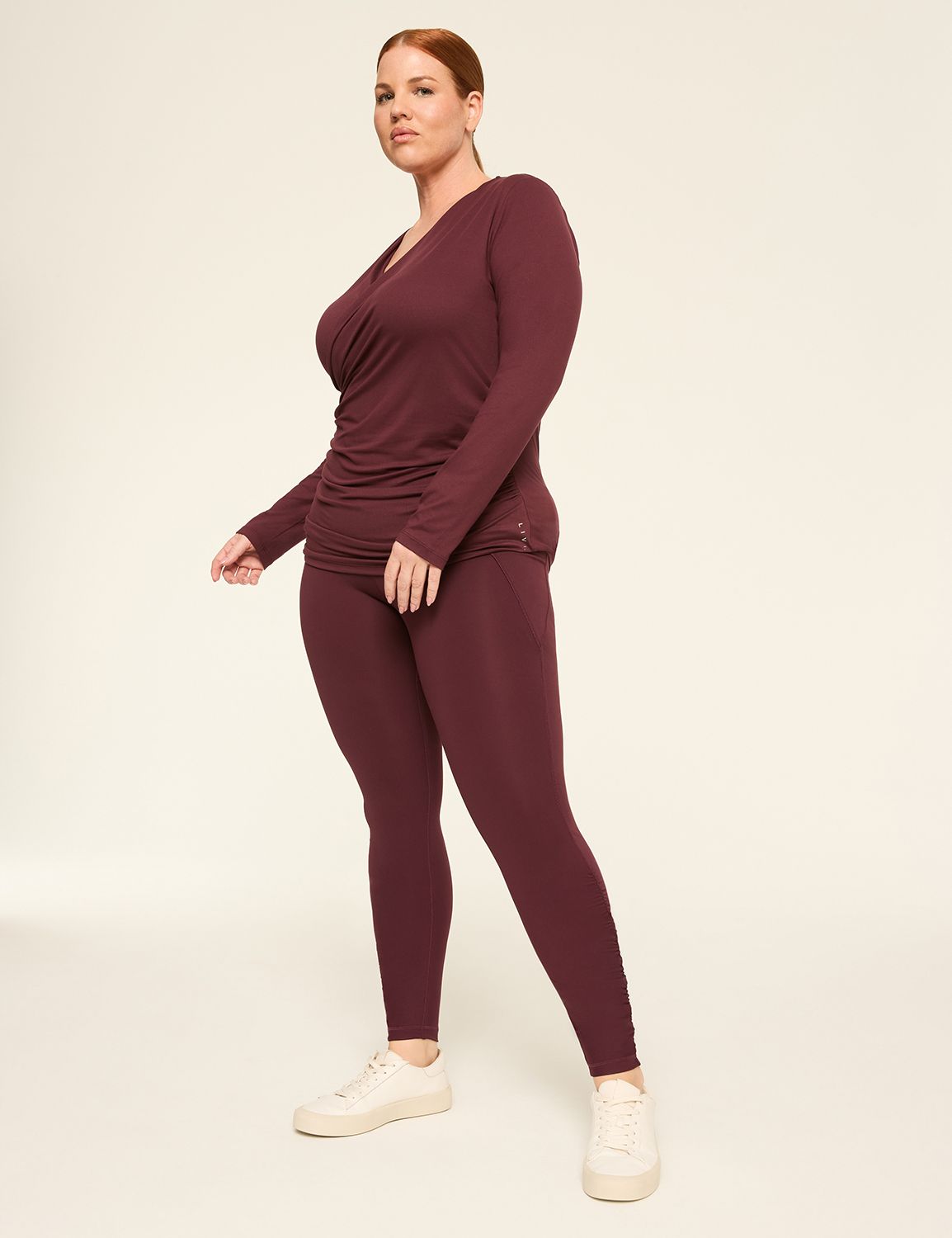 LIVI High Rise Livi Soft 7/8 Ruched Product Image 3