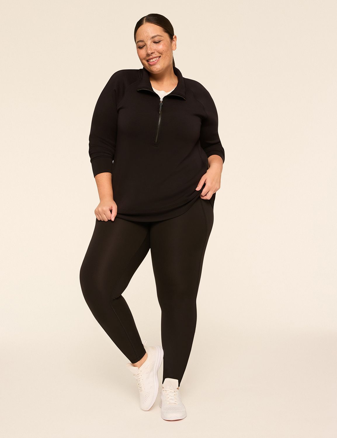 LIVI High Rise Livi Soft 7/8 Ruched Product Image 3