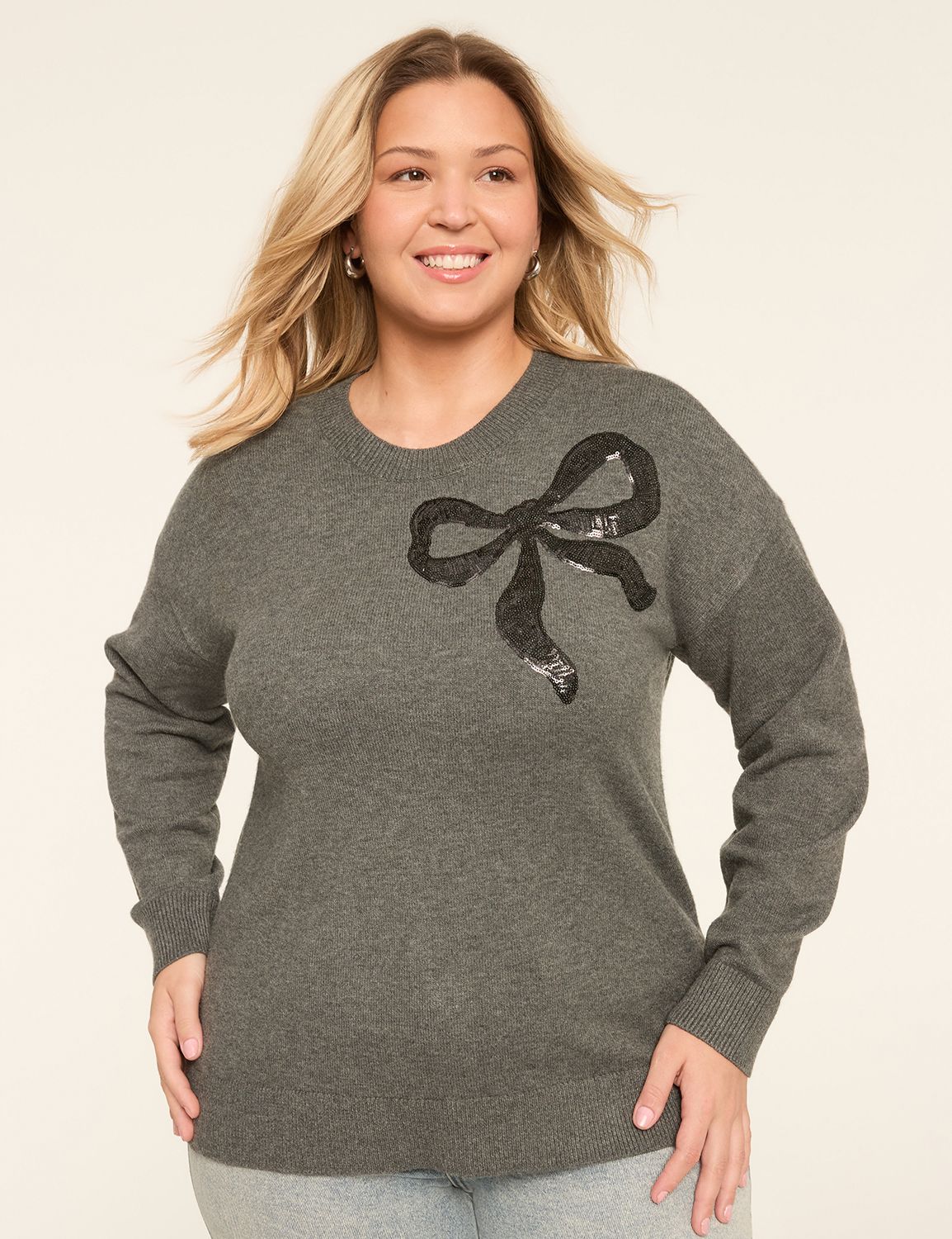 Classic Long Sleeve Bow Pullover Sw Product Image 1