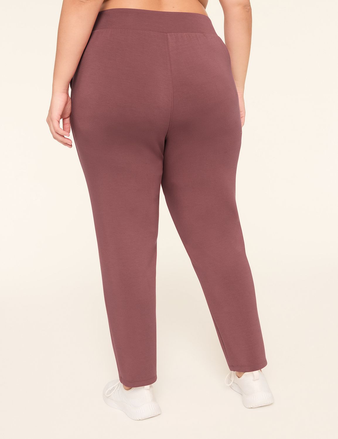LIVI High-Rise Journey Tapered Pant