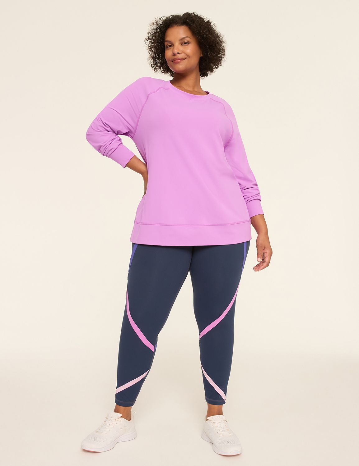 LIVI Long Sleeve Crew Neckline Recy Product Image 3
