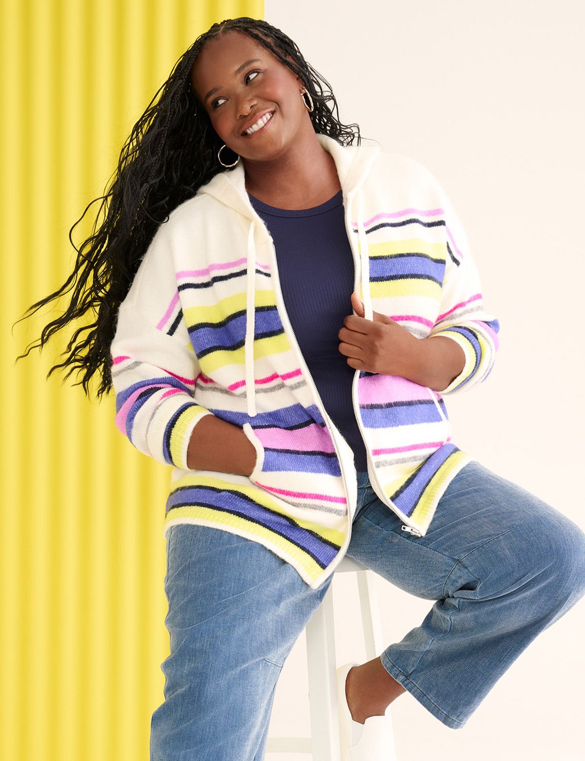 Classic Long Sleeve Hooded Zip-Fron Product Image 4