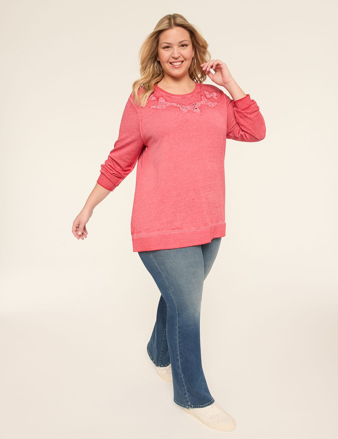 Long Sleeve Crew Neck Sweatshirt wi Product Image 3
