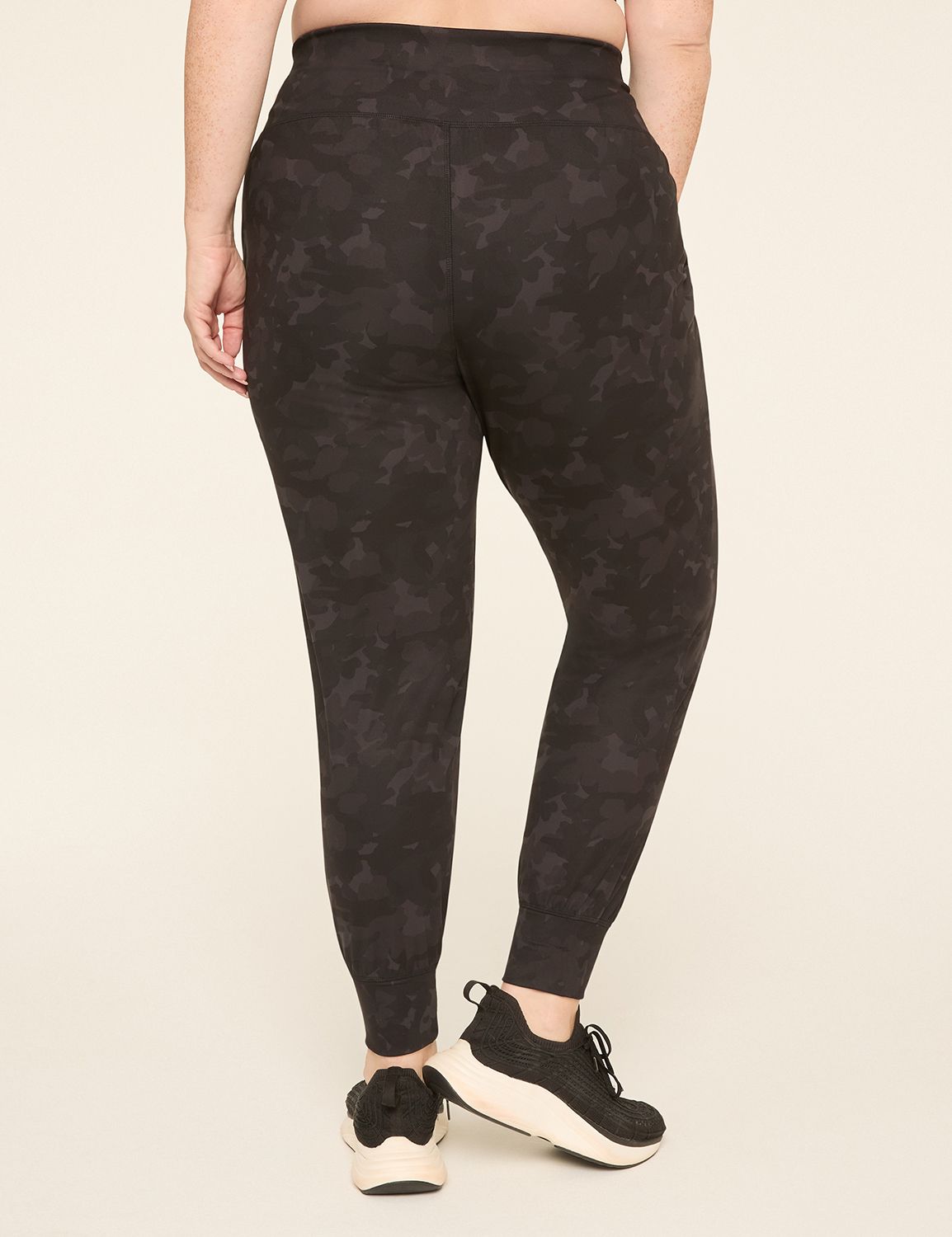 LIVI Soft Jogger