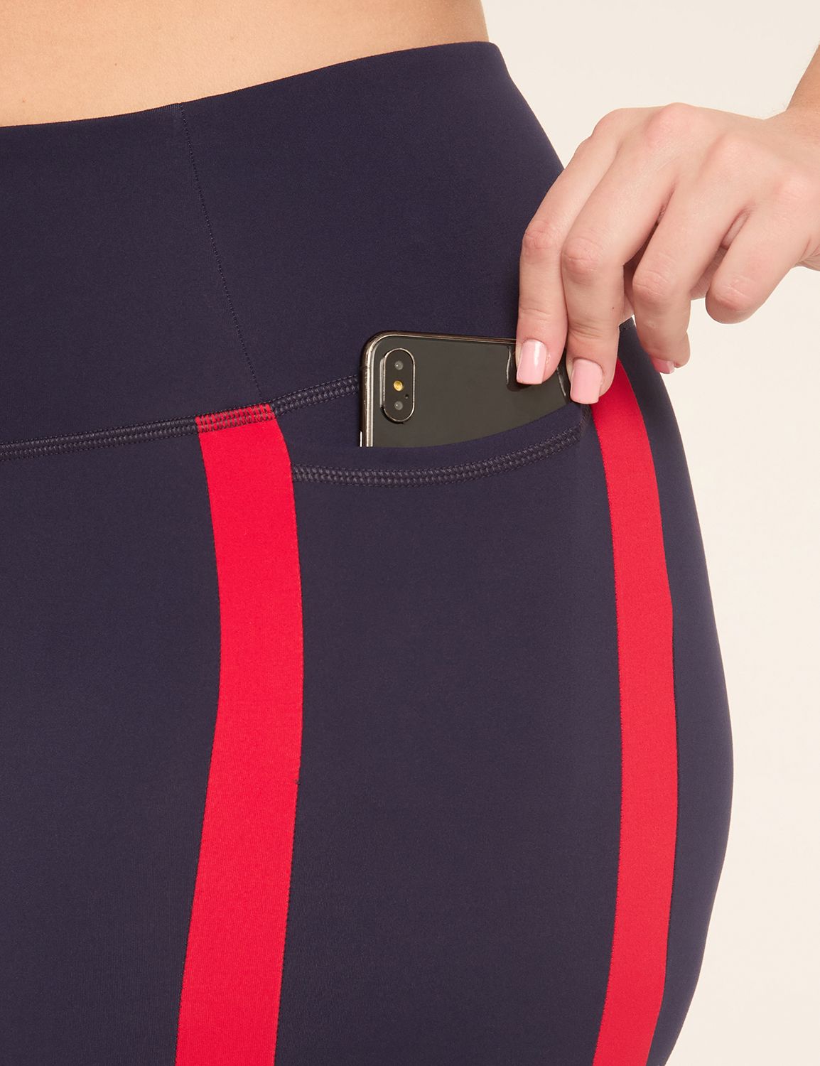 LIVI High Rise Livi Soft 7/8 Leggin Product Image 4