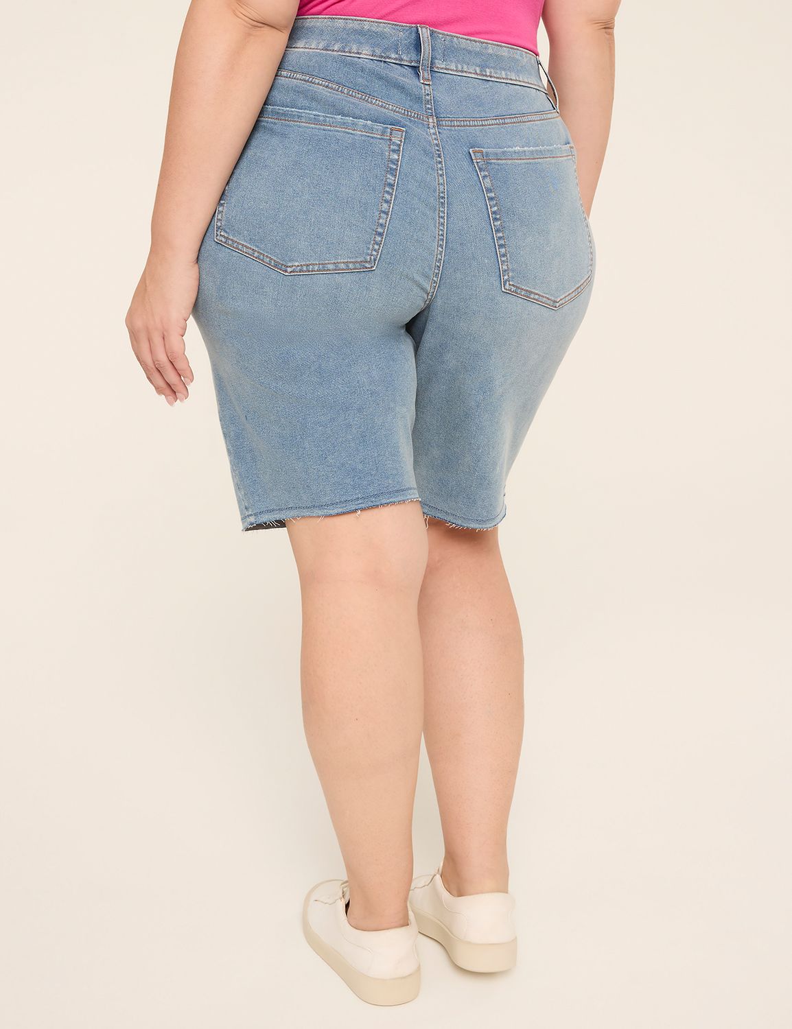 No-Gap Curvy Fit Fitted 10" Bermuda Short