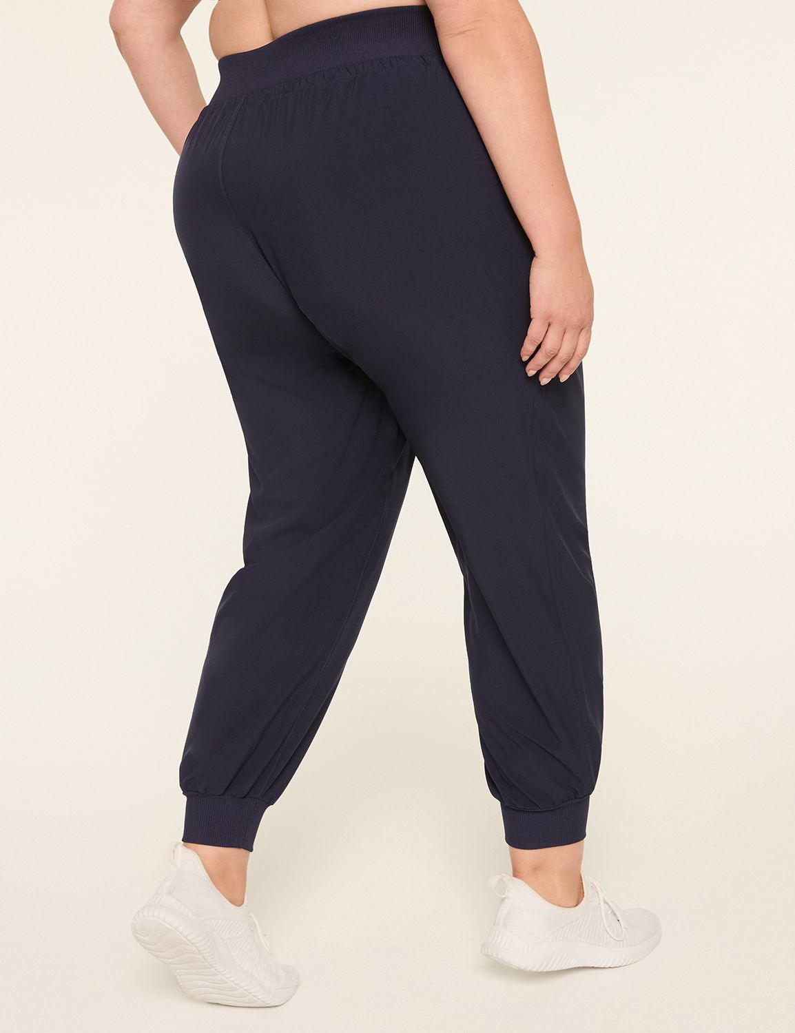 LIVI Stretch Woven Jogger