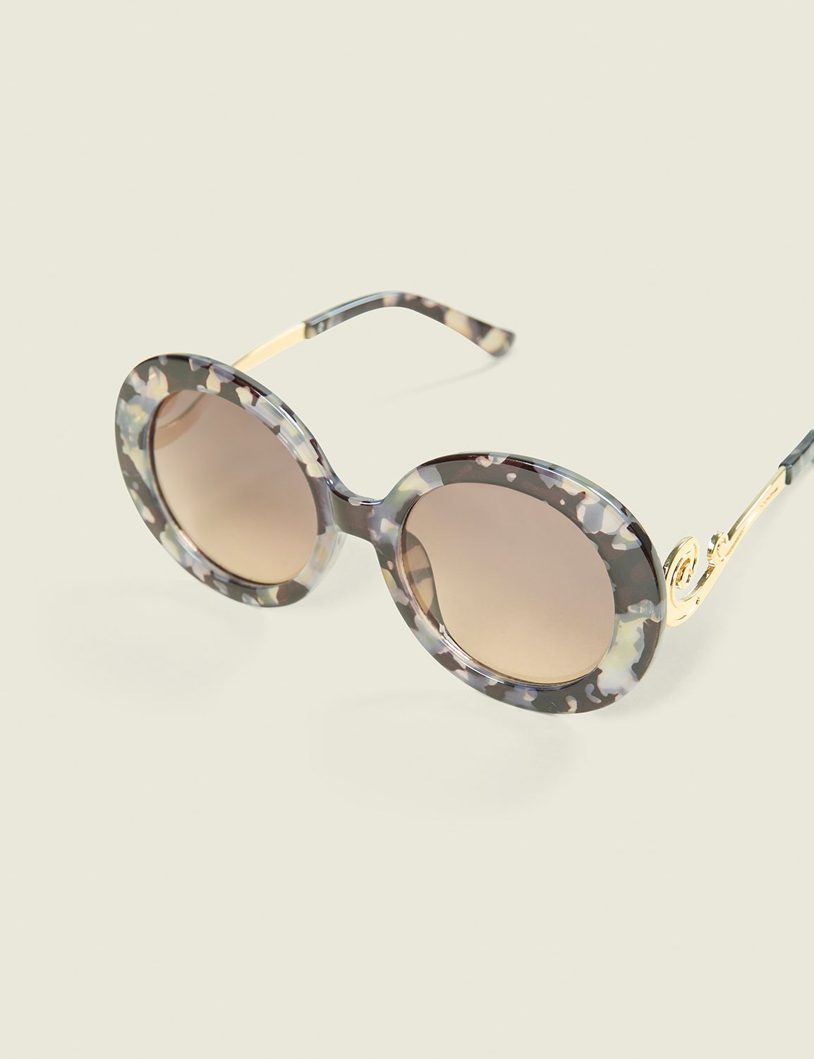 Tortoiseshell Circle Sunglasses