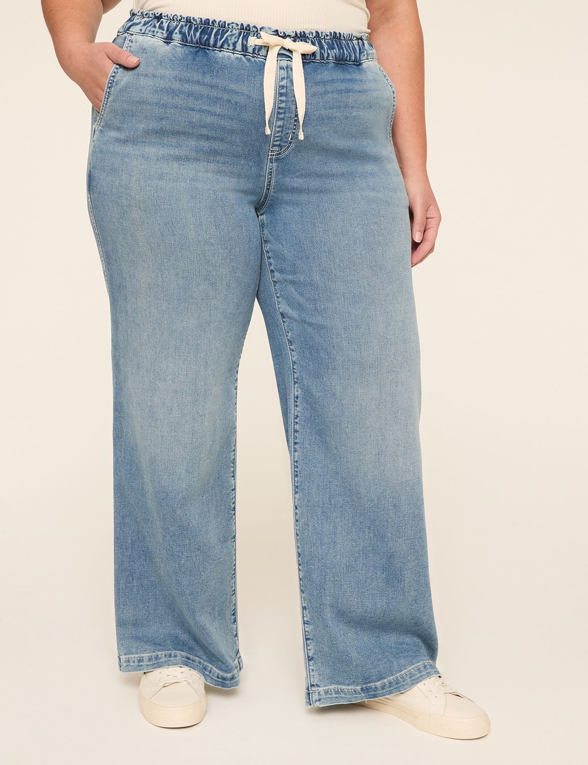 Pull-On Cloud Knit High-Rise Wide Leg Jean
