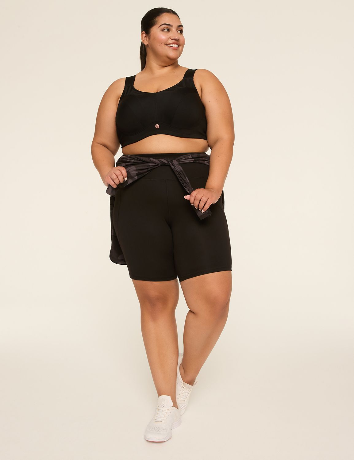 LIVI High Rise Livi Soft 7" Knee Sh Product Image 3