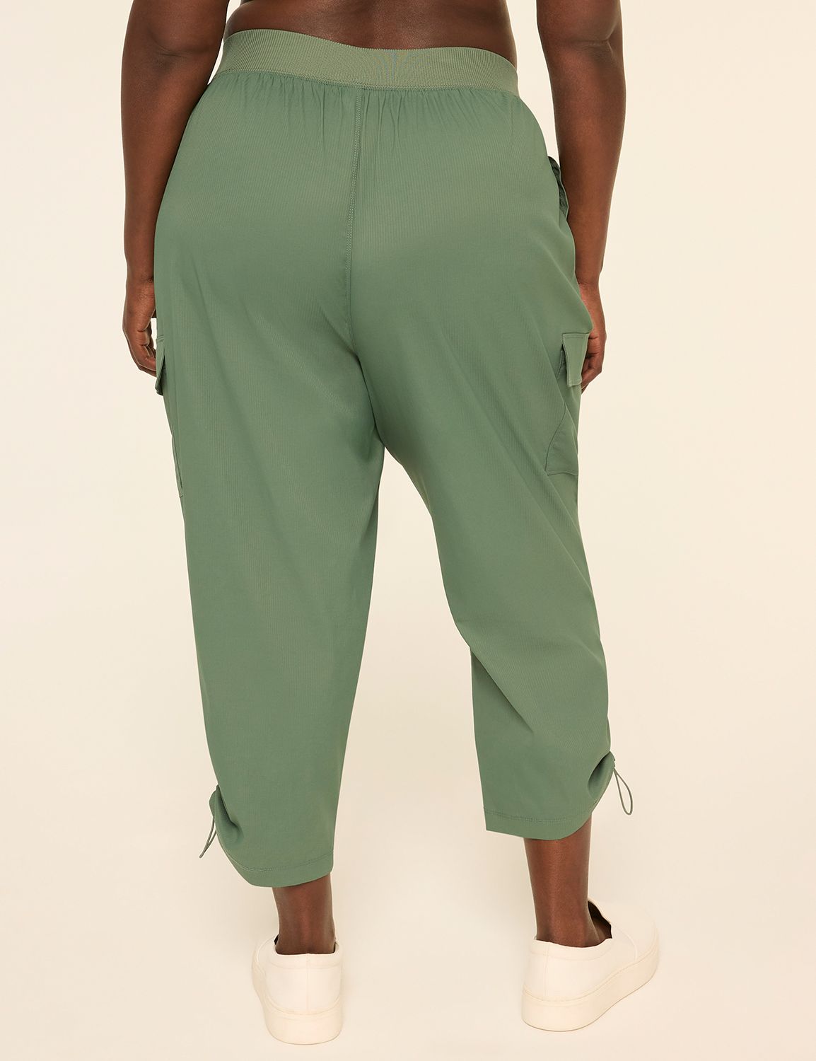 LIVI Stretch Woven Crop Pant