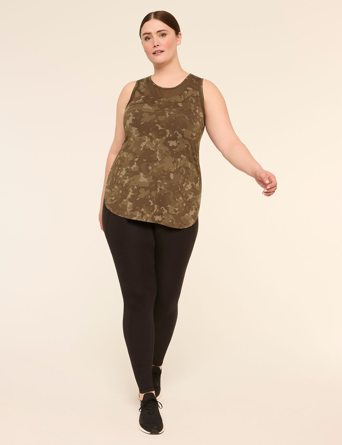 LIVI Sleeveless Crew Neckline Wicki Product Image 3
