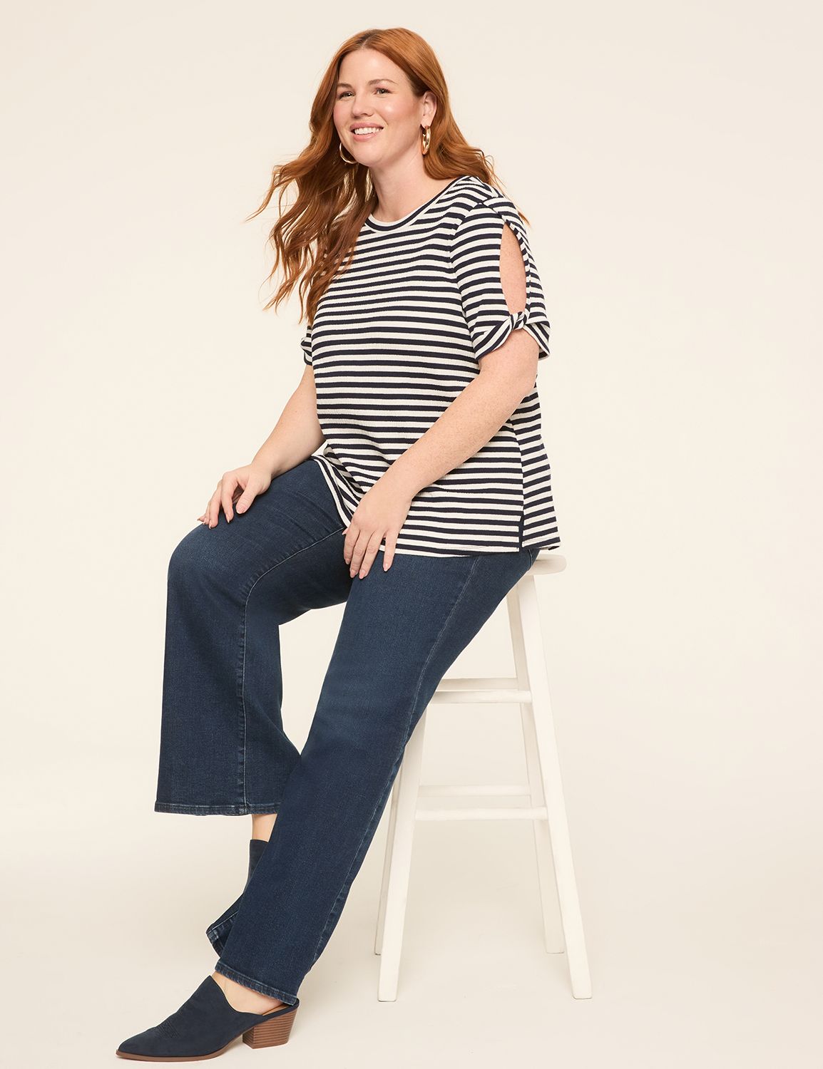 Casual Twist Knot Short Sleeve Crew Product Image 3