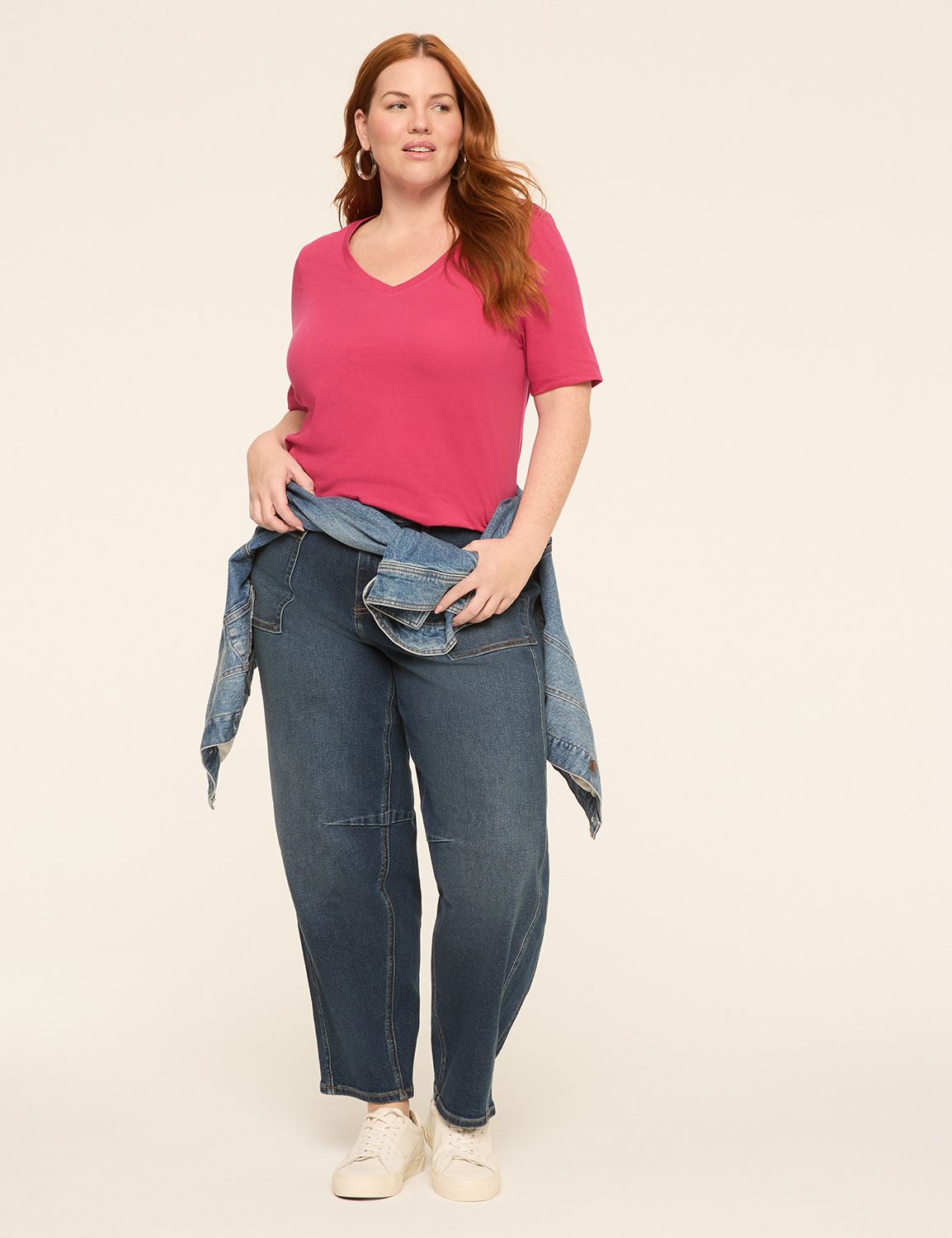 NEW Perfect Sleeve V Neck Tee - Sol Product Image 3