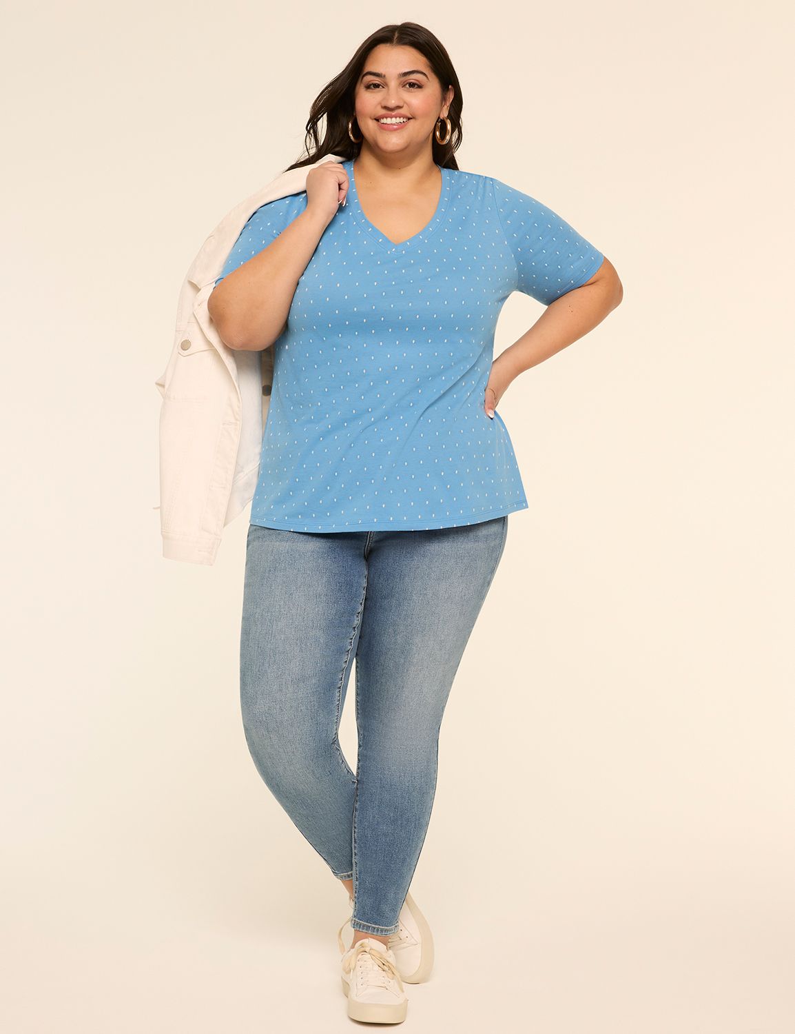 NEW Perfect Sleeve V Neck Tee - Sol Product Image 3