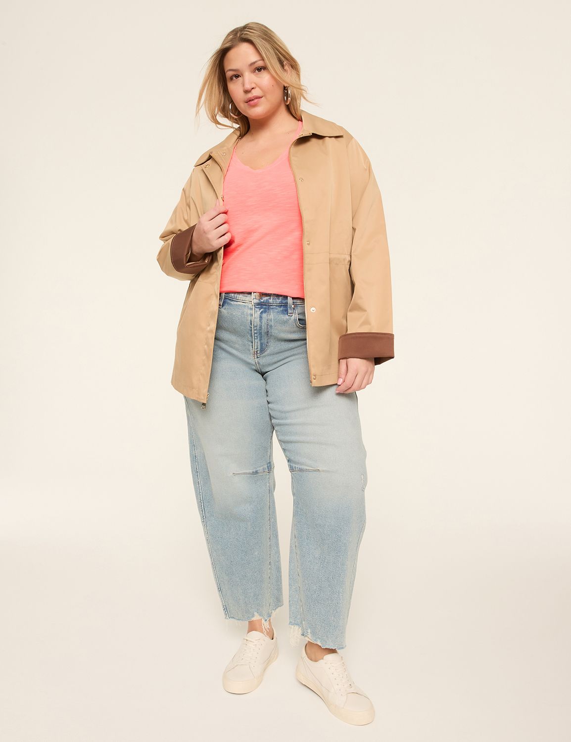 NEW Perfect Sleeve Vee Neck Tee - D Product Image 3