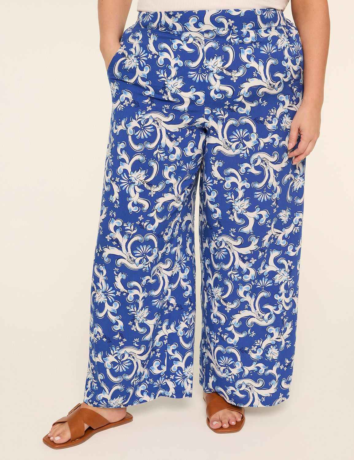 Pull-On Printed Wide Leg Pant