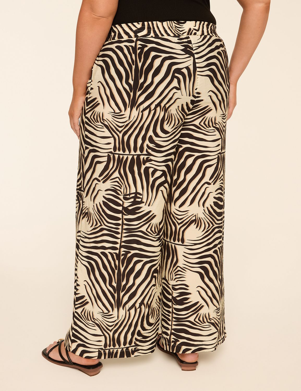 Pull-On Printed Wide Leg Pant