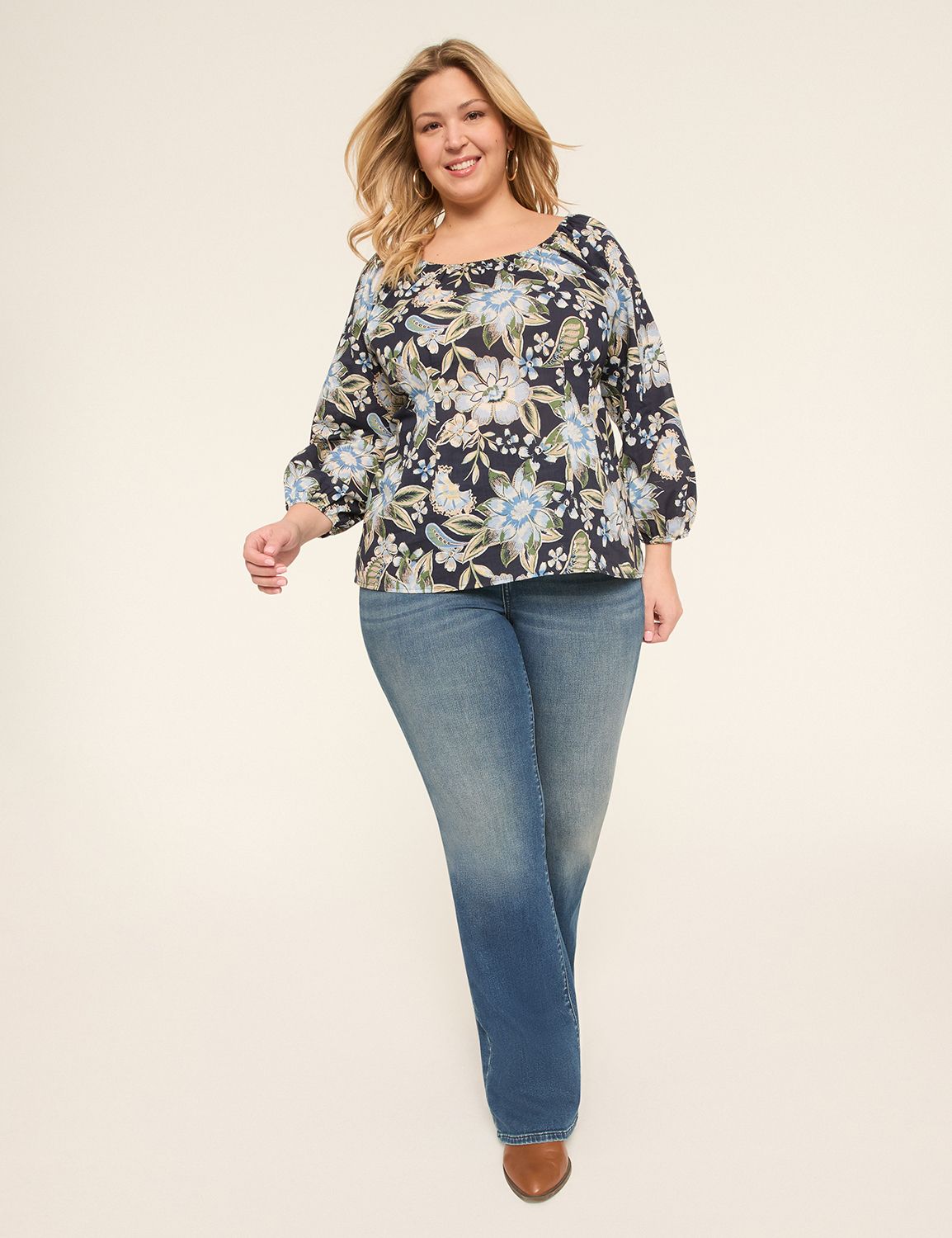 Classic Bracelet Sleeve Raglan Scoo Product Image 3