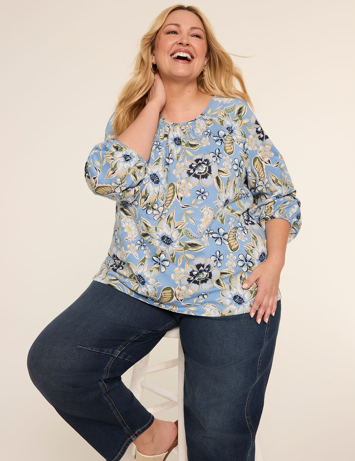 Raglan Trimmed Long Sleeve Shirred Product Image 3
