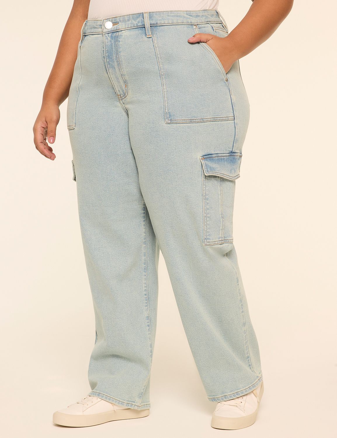 Mid-Rise Relaxed Straight Cargo Jean