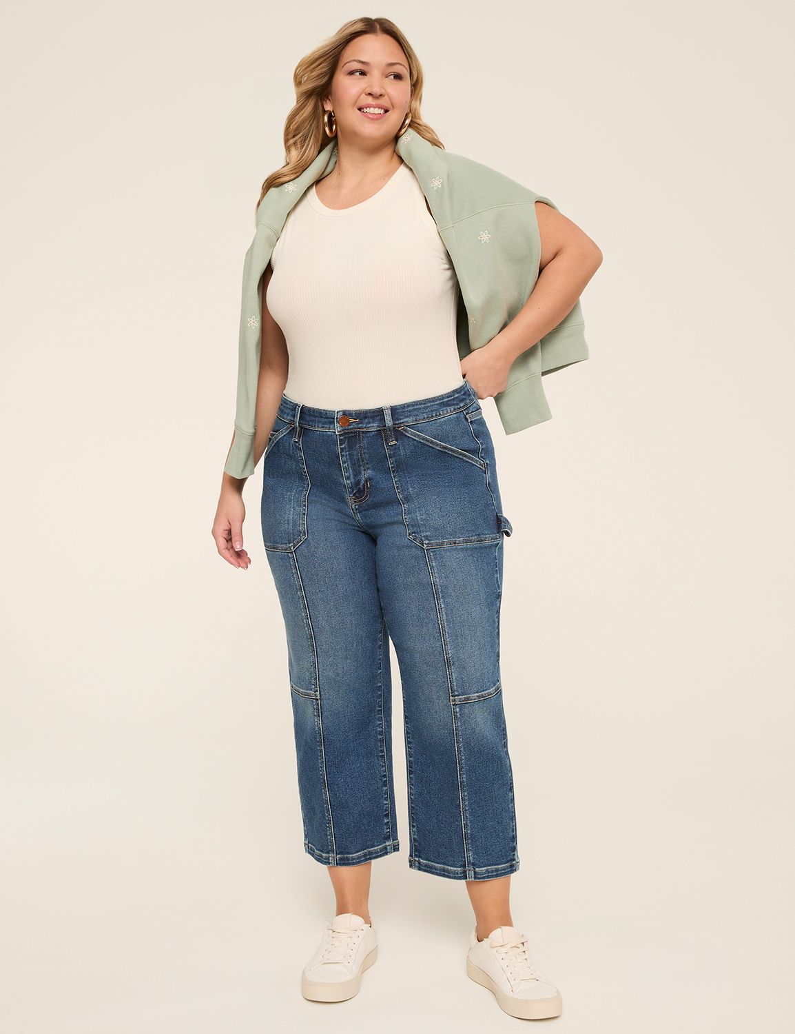 MID RISE SIGNATURE STRAIGHT CROP CA Product Image 3