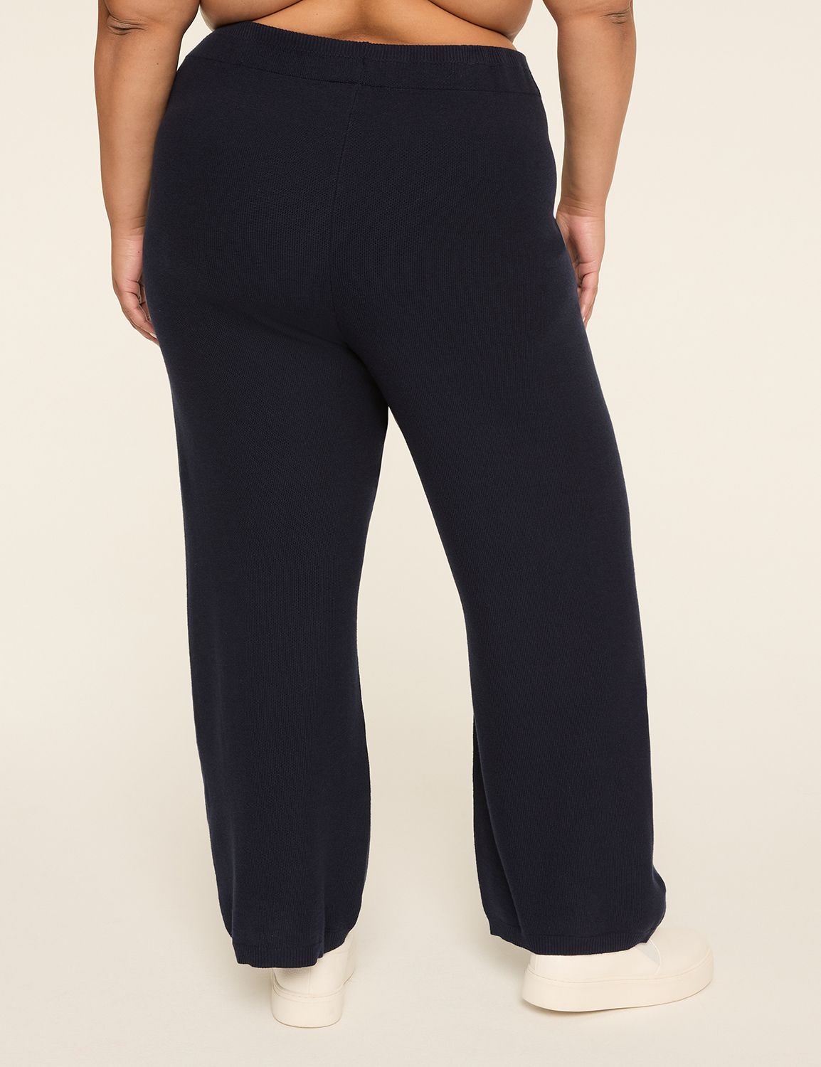 LIVI Sweater Relaxed Straight Pant