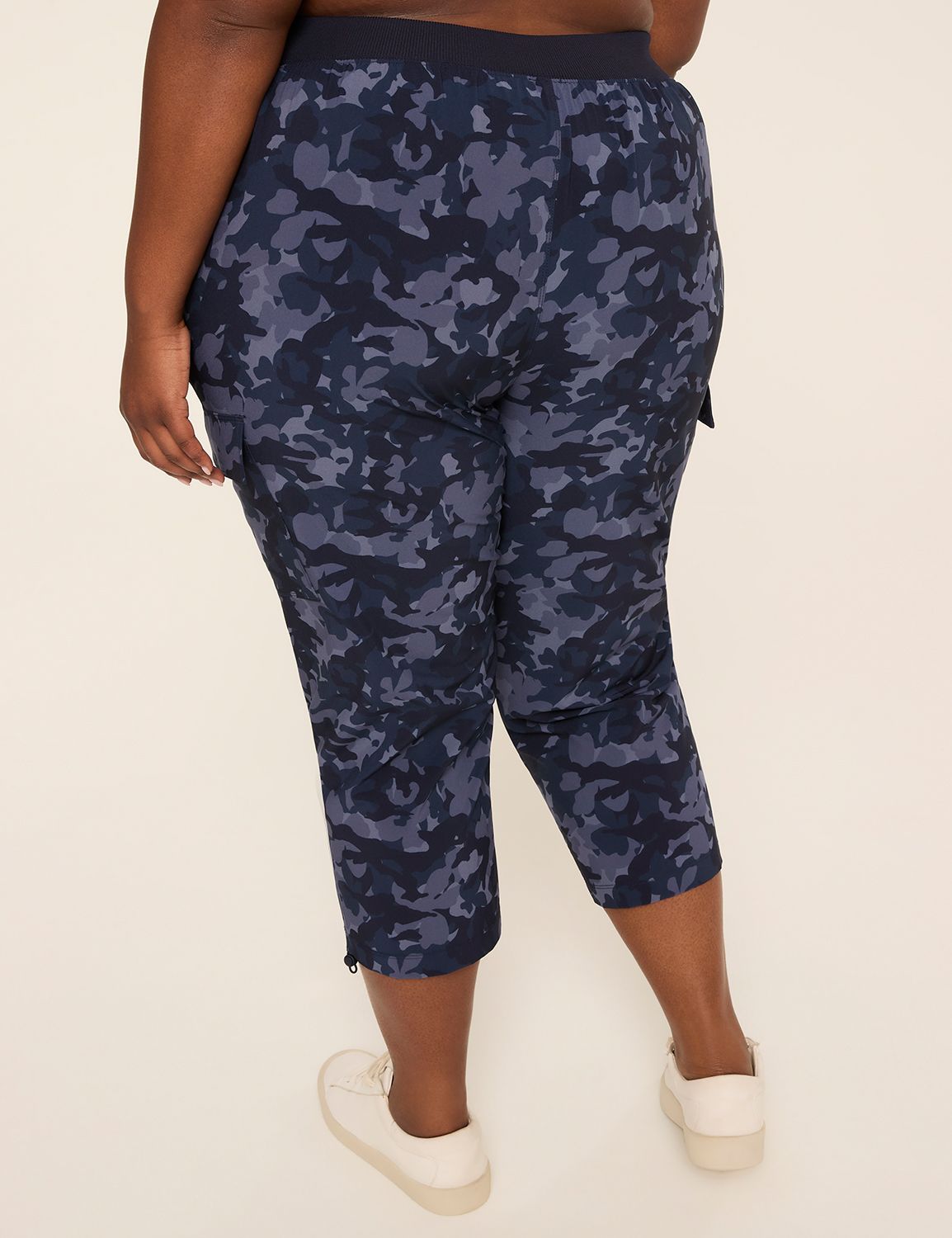 LIVI Stretch Woven Crop Pant