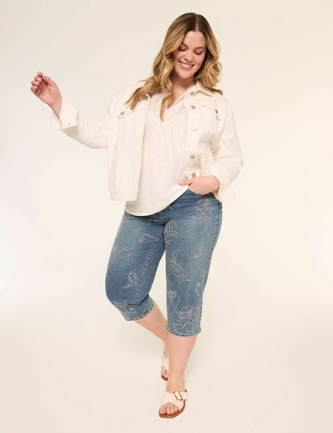 MID RISE SIGNATURE STRAIGHT CROP - Product Image 3