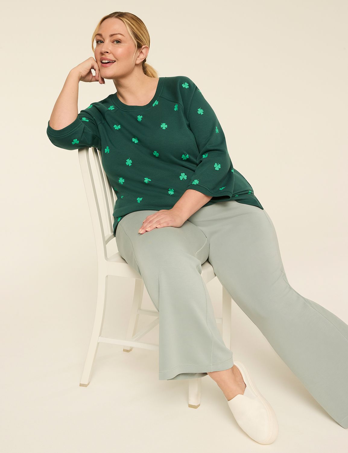 LIVI 3/4 Sleeve Crew Neckline Frenc Product Image 3