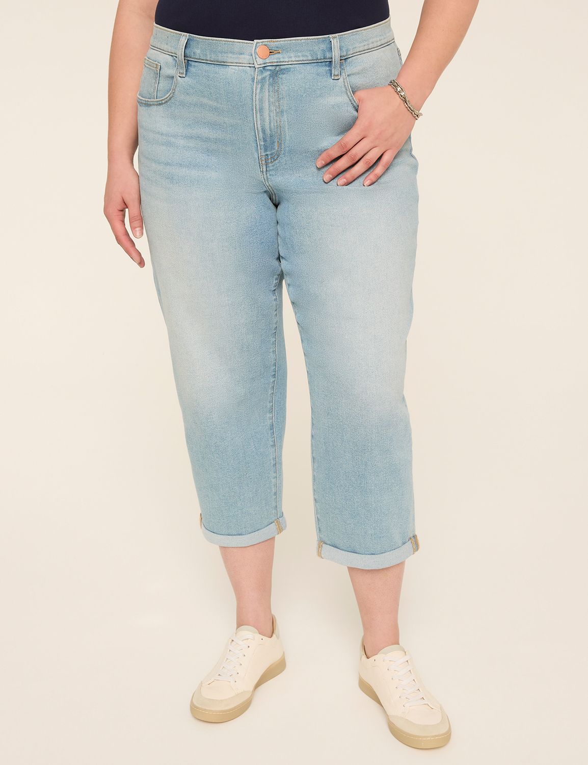 Mid-Rise Boyfriend Capri