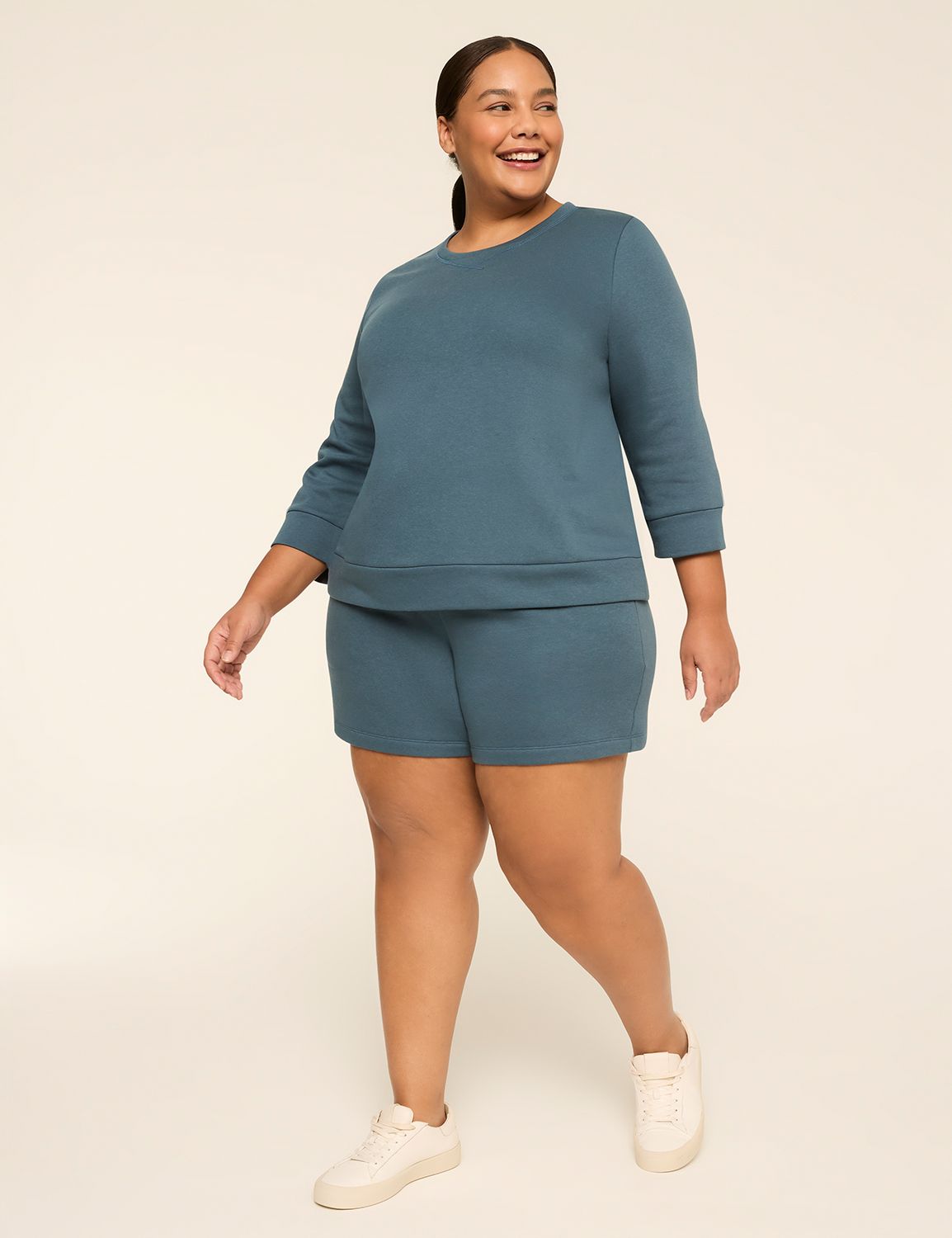 LIVI 3/4 Sleeve Crew Neckline Knit Product Image 3