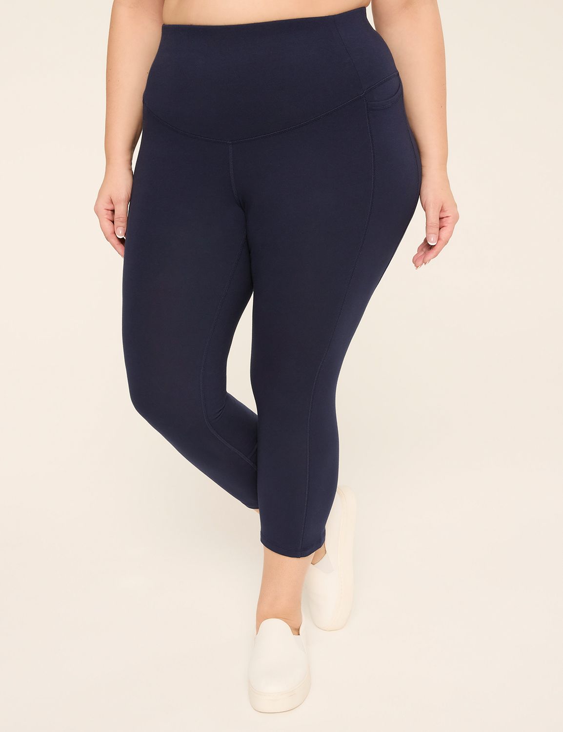 LIVI Smoothing Control Tech Signature Stretch 21" Capri Legging