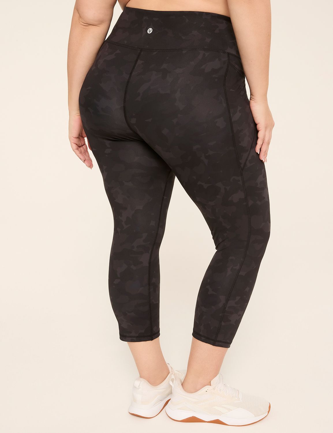 LIVI Soft 21" Capri Legging