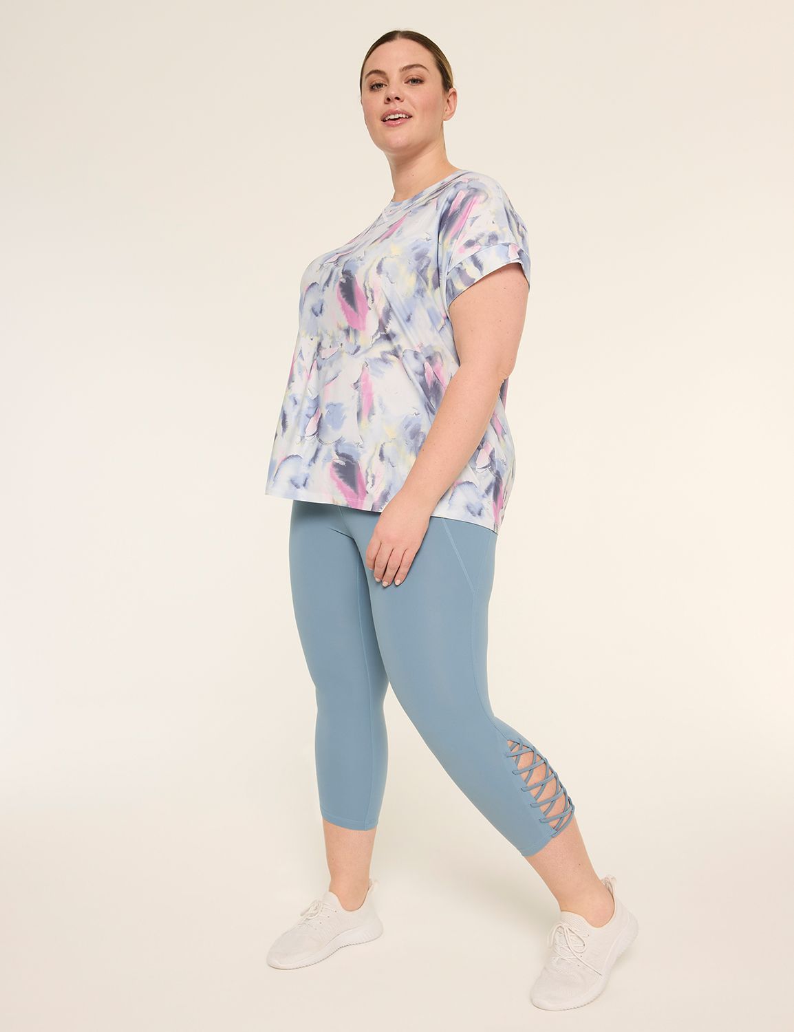 LIVI High Rise Livi Soft Capri Legg Product Image 3