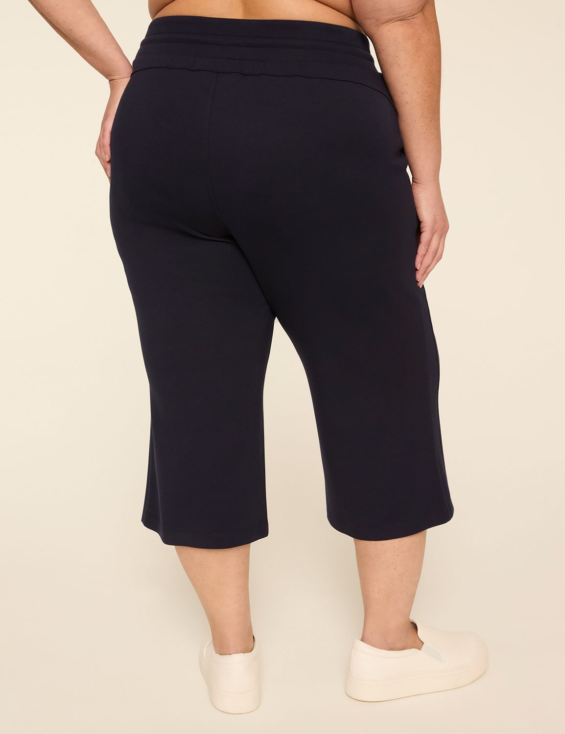 LIVI Journey Relaxed Straight Crop Pant