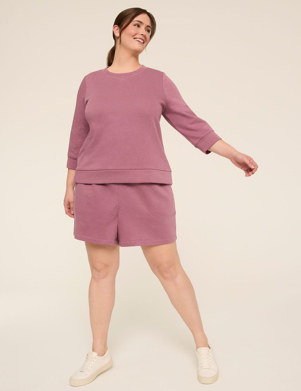 LIVI Mid Rise Knit Short S 1149290 Product Image 3