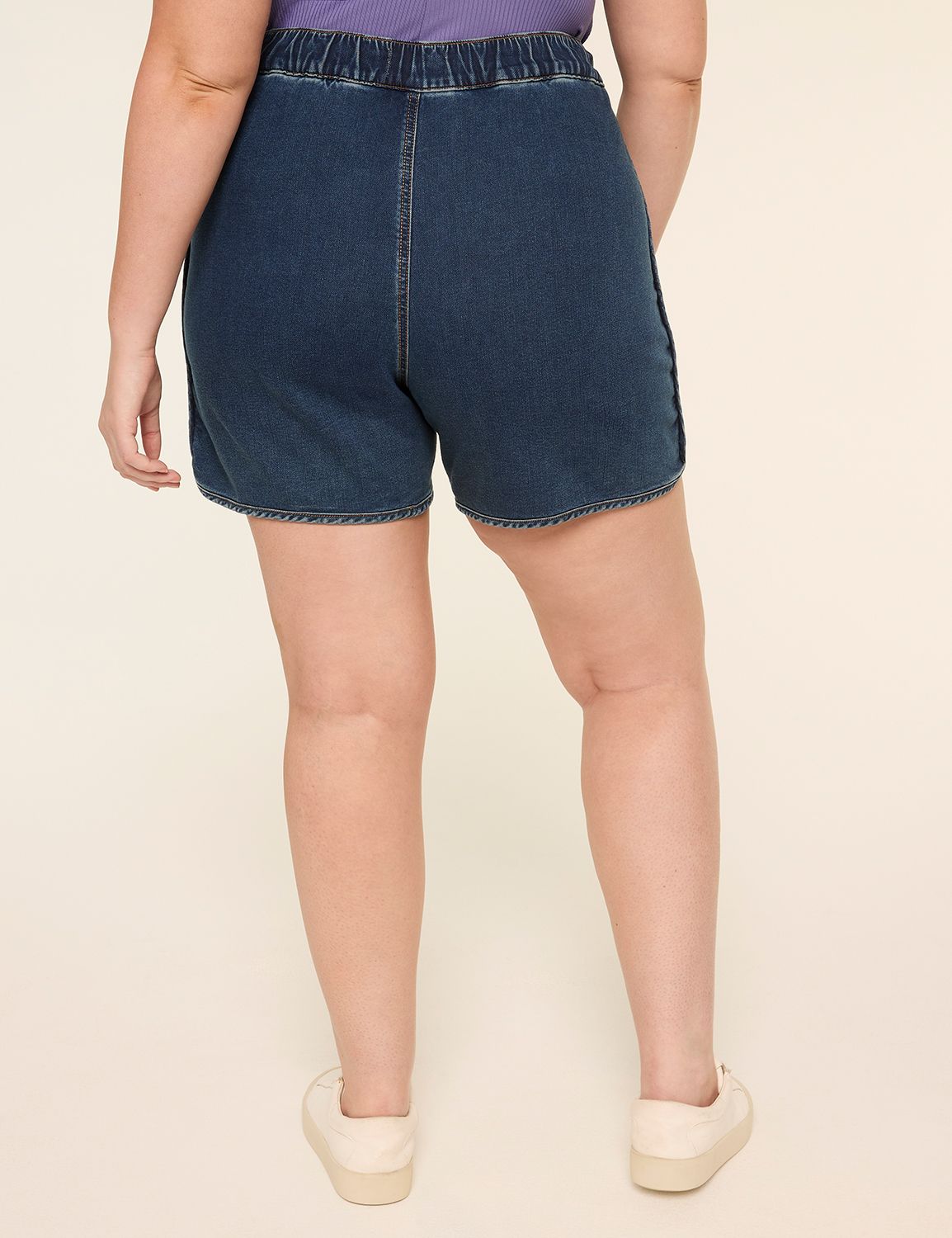 Cloud Knit Pull-On Relaxed 4" Short