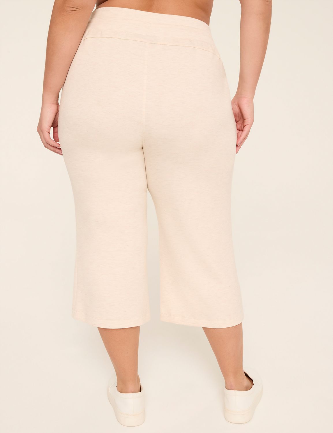 LIVI Journey Relaxed Straight Crop Pant