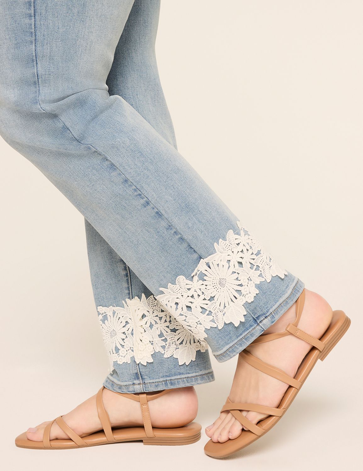 MID RISE STRAIGHT- LACE HEM - S 115 Product Image 4