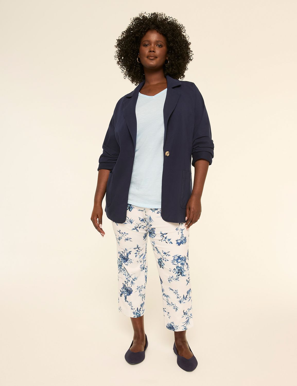 The 4-Season High Rise Slim Capri P Product Image 3