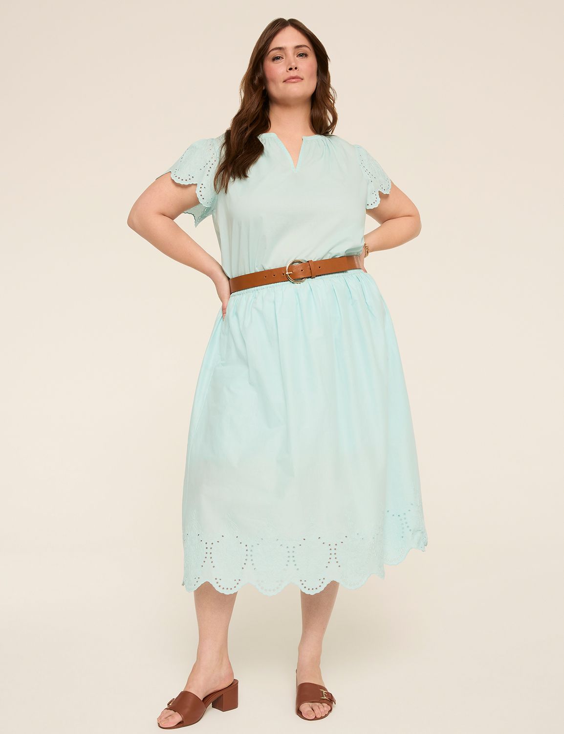 Classic Short Eyelet Sleeve Split N Product Image 3